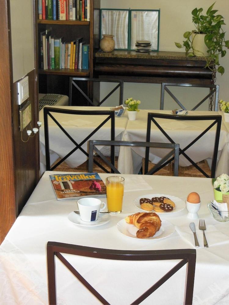 Hotel San Giorgio بولونيا المظهر الخارجي الصورة